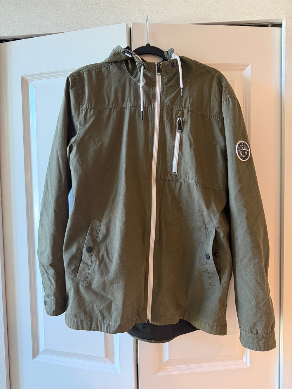 ONLY & SONS Olive Hooded Lightweight Jacket with White Zip